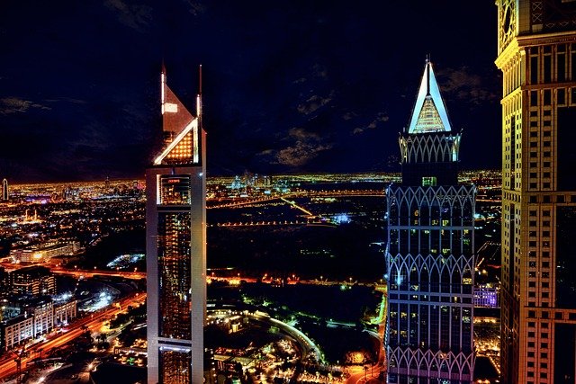 阿联酋工作签证与雇主担保居留申请条件攻略：避开误区，精准达标