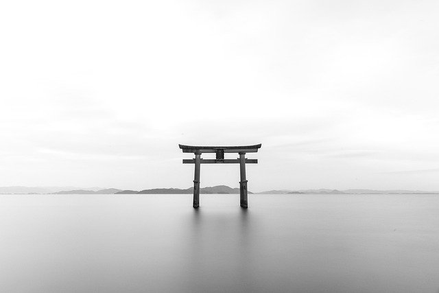 日本经营管理签证续签与永住怎么省时省力？材料准备全攻略（含补料清单）