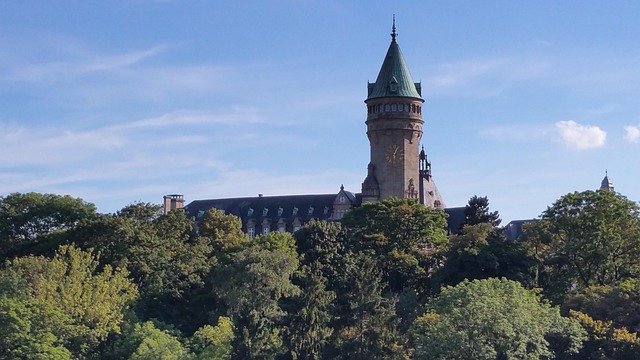 卢森堡工作签证与欧盟蓝卡:税务申报及成本证明材料清单(实用版)