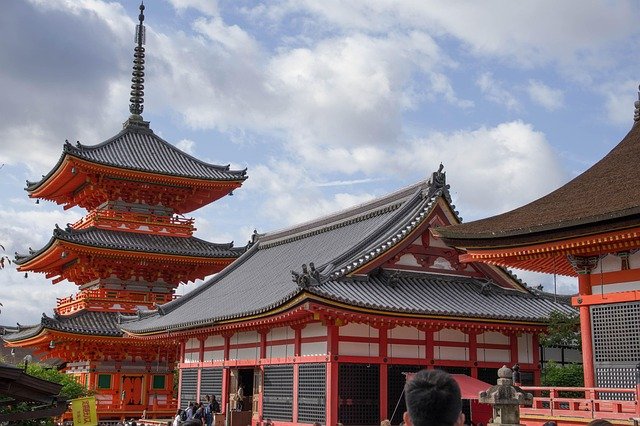 日本经营管理签证区域项目选择：资金证明差异与续签预算拆解