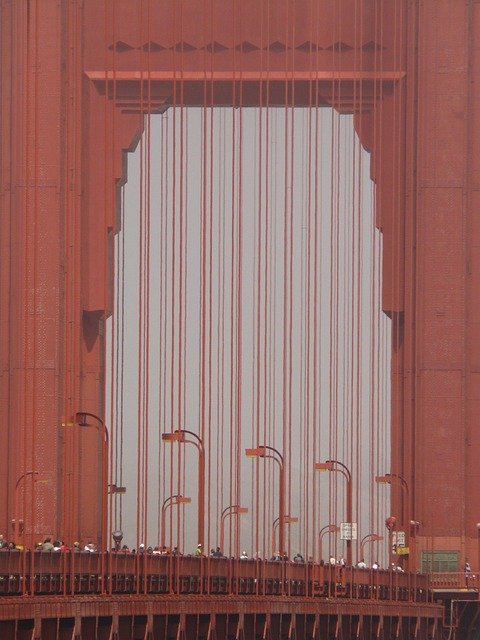 美国E2条约投资者签证申请：7个必避的核心坑点与应对建议