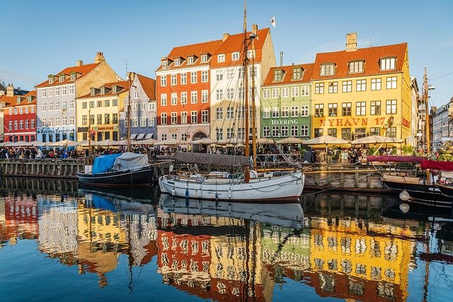 丹麦高技术移民薪资门槛最新政策：顾问与申请者的10个核心问答