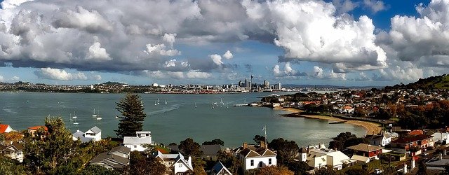 基督城南岛留学移民拿PR的居住要求:全周期费用构成拆解
