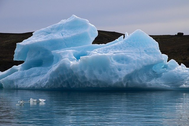 冰岛投资与创业居留申请:材料清单分阶段自查及补料响应须知