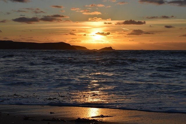 英国全球人才签证艺术文化科技领域子女与家属同行完整指南:资格、流程与权益保障