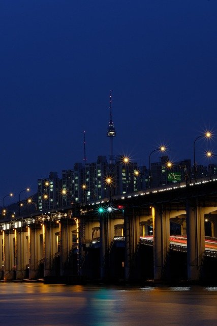 韩国留学与工作签证衔接干货汇总：D-2转E-7全流程条件拆解及家庭适配提示