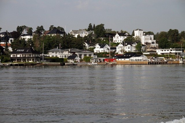 挪威留学与工作签证衔接居住与续签要点梳理：技术职场人士的合规操作与时间规划