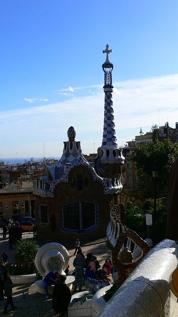 西班牙马德里购房黄金签证资格自测：哪些条件你已满足？带娃家庭生活成本自查清单