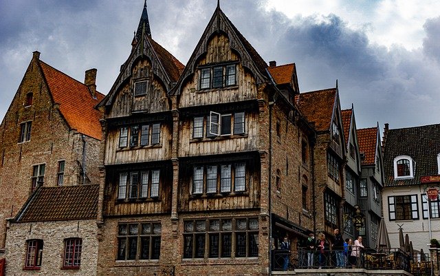 比利时工作签证与欧盟蓝卡申请实操手册:从雇主担保到拿卡的全流程拆解