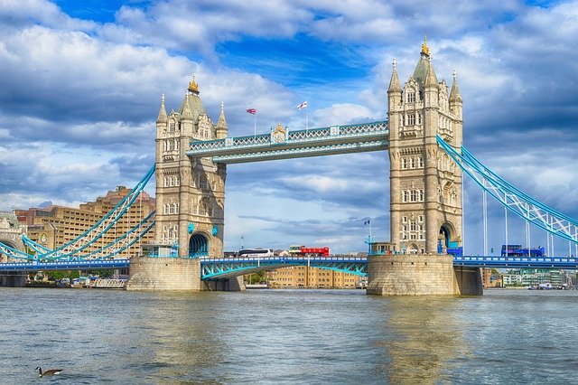 能一步到位拿英国全球人才签证吗？艺术与科技领域审批核心要点问答