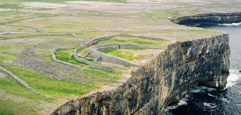 爱尔兰家庭团聚Stamp4配偶与子女提速攻略：条件解读与费用预算要点