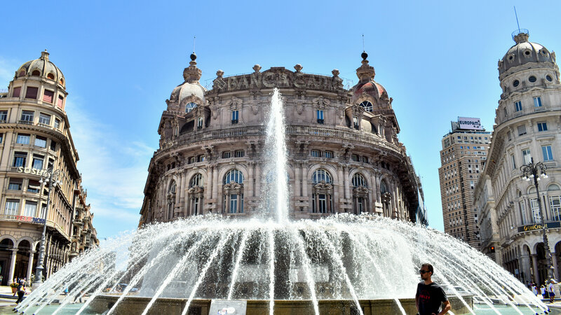 都灵汽车产业技术人才工作签证全攻略:申请条件、流程与移民路径