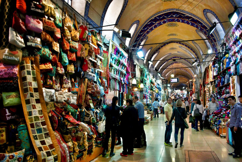 卡塔尔雇主担保工作签证避坑指南:技术移民费用拆解与常见陷阱